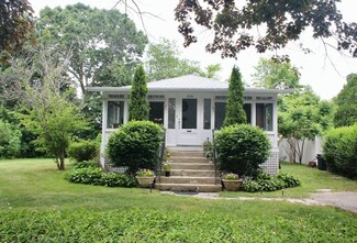168 Canal St, Marshfield, MA 02050