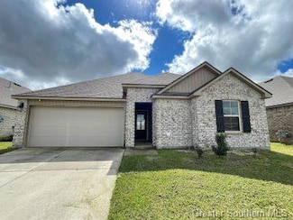 3824 Red Tailed Hawk Dr, Lake Charles, LA 70615