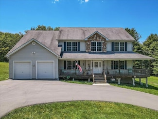169 Roberts Rd, Starlight, PA 18461