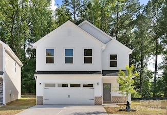 1125 Thayer Glen Ct, Charlotte, NC 28213