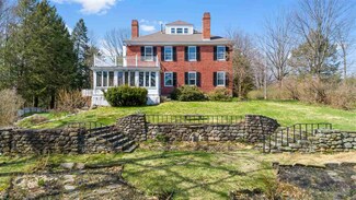 59 Pine St, Peterborough, NH 03458