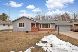 421 Lyon St, Wisconsin Rapids, WI 54495