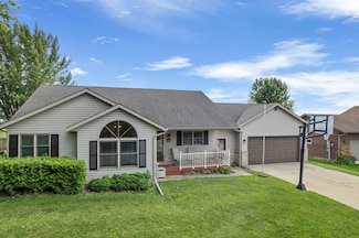 175 Nicholas Dr, Lewiston, MN 55952