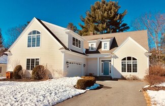 35 Owen Dr, Amherst, MA 01002