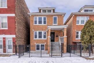 8352 S Mackinaw Ave, Chicago, IL 60617