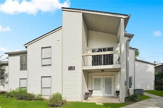 303 Parkview Blvd Unit 303, Mandeville, LA 70471