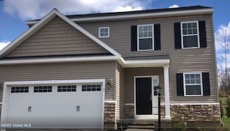 4 Jack Dr, Mechanicville, NY 12118