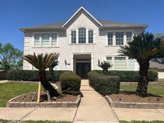 3419 Scenic Elm St, Houston, TX 77059