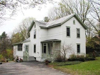 53 Center St, Northampton, MA 01060