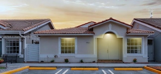9021 NW 121st Terrace Unit 85, Hialeah, FL 33018