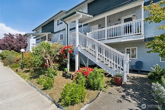 8823 Holly Dr Unit H102, Everett, WA 98208