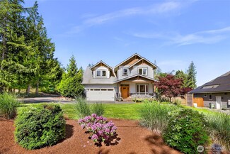 1207 Lakeview St, Bellingham, WA 98229