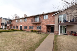 N84W15979 Menomonee Ave Unit 209, Menomonee Falls, WI 53051