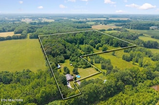 618 Cashdollar Rd, Sparta, TN 38583