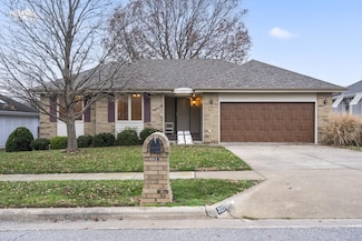 3127 S Newton Ave, Springfield, MO 65807