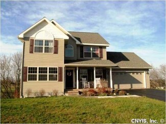 3 Rosewood Cir, Weedsport, NY 13166