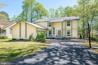 8 Candytuft Ln, Berlin, MD 21811
