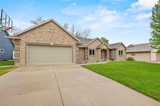 216 Deforest Dr, Kaukauna, WI 54130