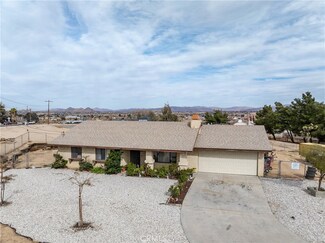 17824 Pitache St, Hesperia, CA 92345