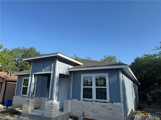 717 Avenue C, Seguin, TX 78155