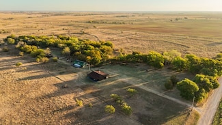 265313 E 1800 Rd, Walters, OK 73572