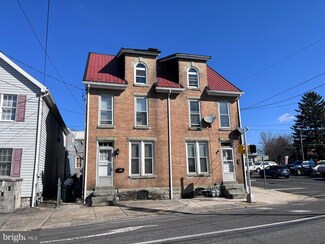 481 E Queen St, Chambersburg, PA 17201