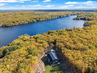 64 Rollins Rd, Alfred, ME 04002