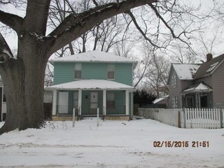 1043 Obrien St, South Bend, IN 46628