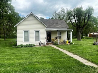 509 Whitcomb St, Lathrop, MO 64465