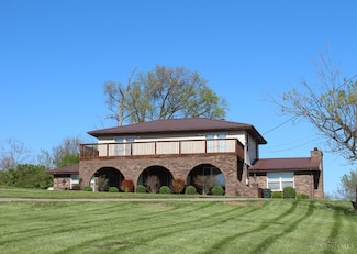 1908 Gardner Rd, Hamilton, OH 45013