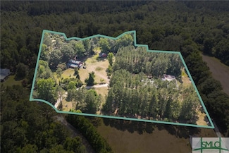 377 Doe Ln, Brooklet, GA 30415