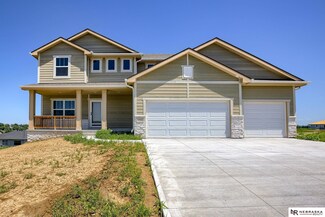 11017 N 161st Ave, Bennington, NE 68007