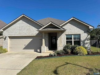 111 Shrewsberry Dr, New Market, AL 35761