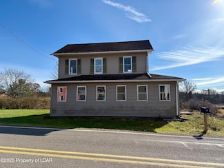 371 Pond Hill Mountain Rd, Wapwallopen, PA 18660