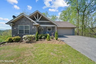 405 Maggie MacK Ln, Sevierville, TN 37862