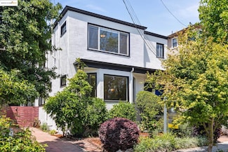 1901 Harmon St, Berkeley, CA 94703