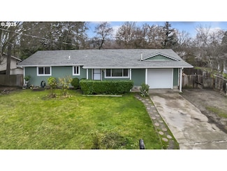 202 Corcoran Ln, Central Point, OR 97502