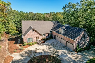 3010 Highlands Cir, Oxford, MS 38655