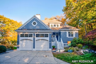 1749 Sunset Point Dr, Norton Shores, MI 49441