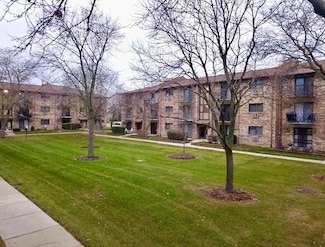 244 Klein Creek Ct Unit 1A, Carol Stream, IL 60188
