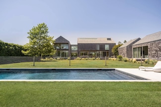 699 Butter Ln, Bridgehampton, NY 11932