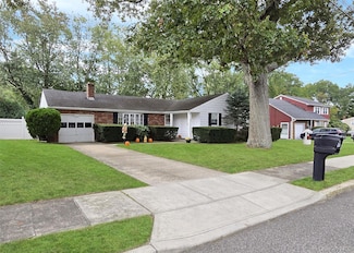 67 Van Brunt Ave, Selden, NY 11784