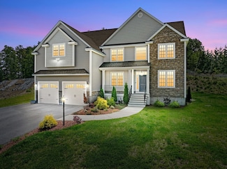11 Chadwick Rd, Hudson, MA 01749