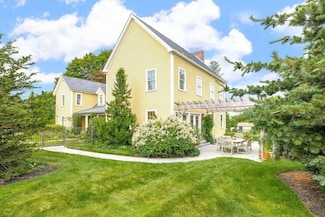90 Park Hill Ave, Millbury, MA 01527