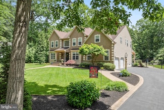 33 Waterview Dr, Pilesgrove, NJ 08098