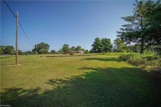 7712 N Carolina 68, Stokesdale, NC 27357