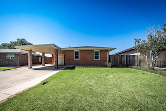 3819 NW Lake Ave, Lawton, OK 73505