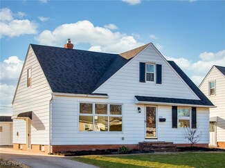 1706 Hawthorne Dr, Cleveland, OH 44124