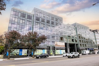 144-49 Northern Blvd Unit 403, Flushing, NY 11354