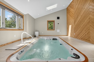 12 Diemer Rd, Fayetteville, TN 37334